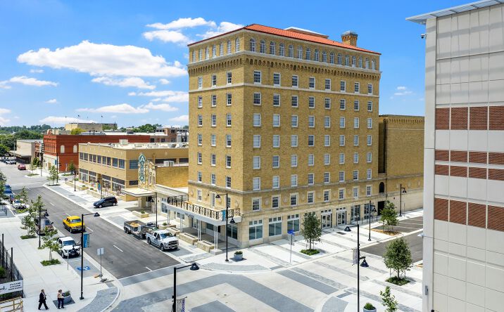 Pictures of Retail, Office, Restaurant property located at 114 E Central Ave, Temple, TX 76501 for lease - image #1