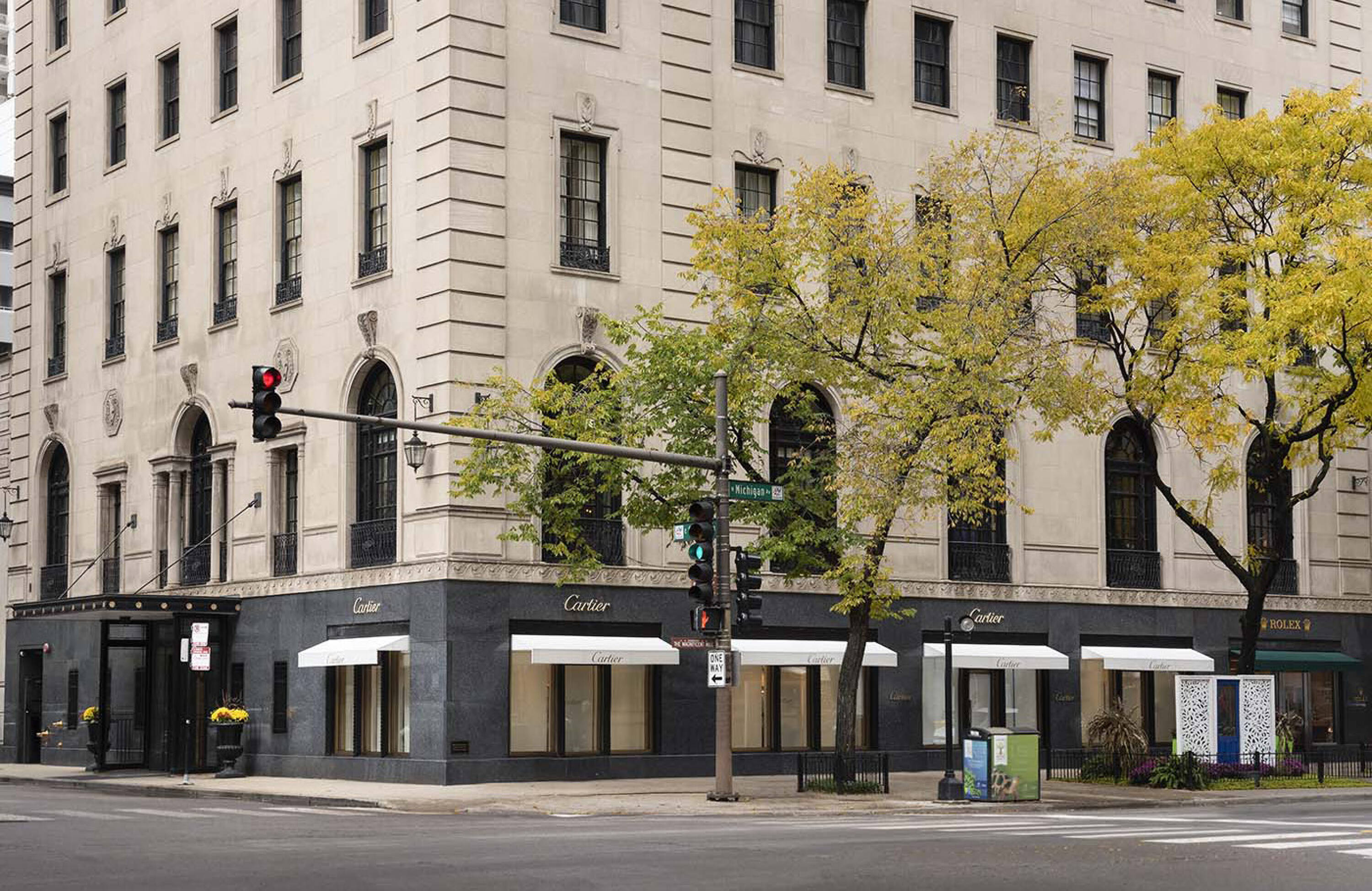 Louis Vuitton, David Yurman, Breitling space for sale on Chicago's Mag Mile