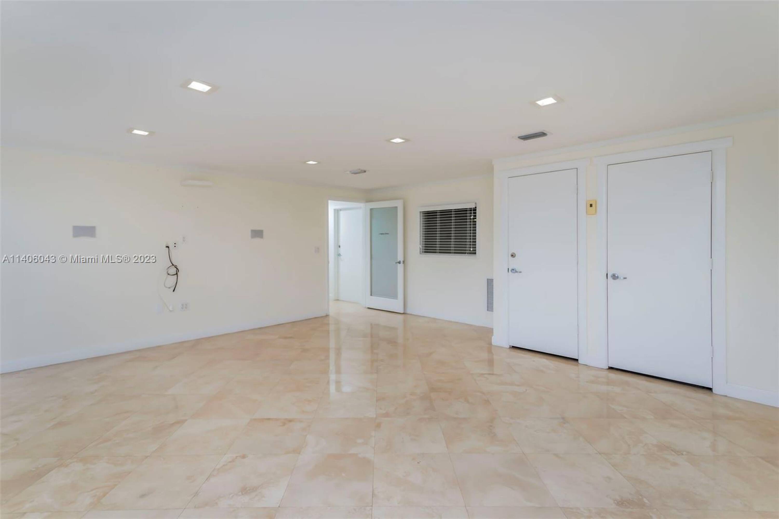 8216 NW 30th Ter, Doral, FL 33122 - Special Purpose Space for Lease