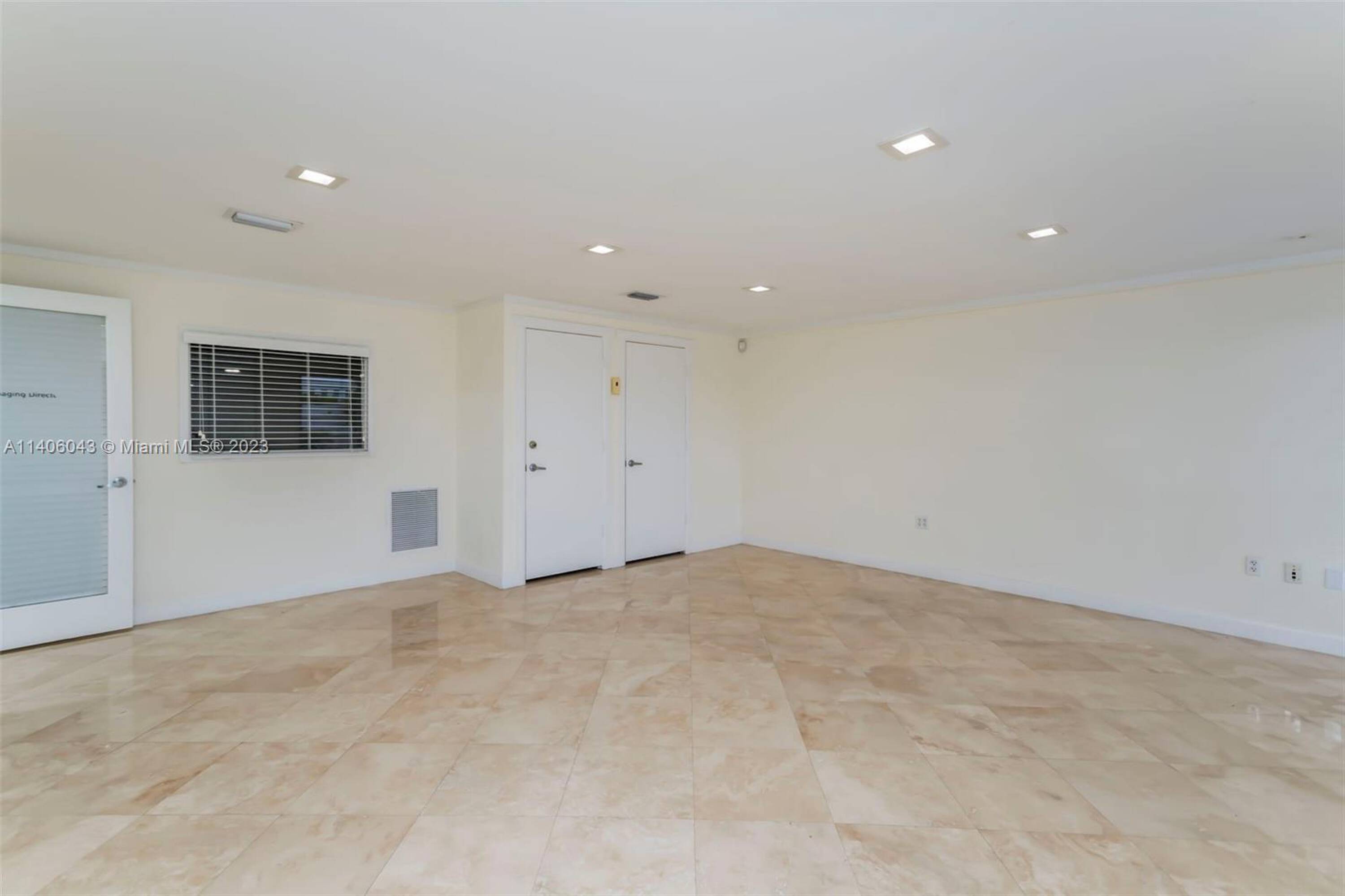 8216 NW 30th Ter, Doral, FL 33122 - Special Purpose Space for Lease