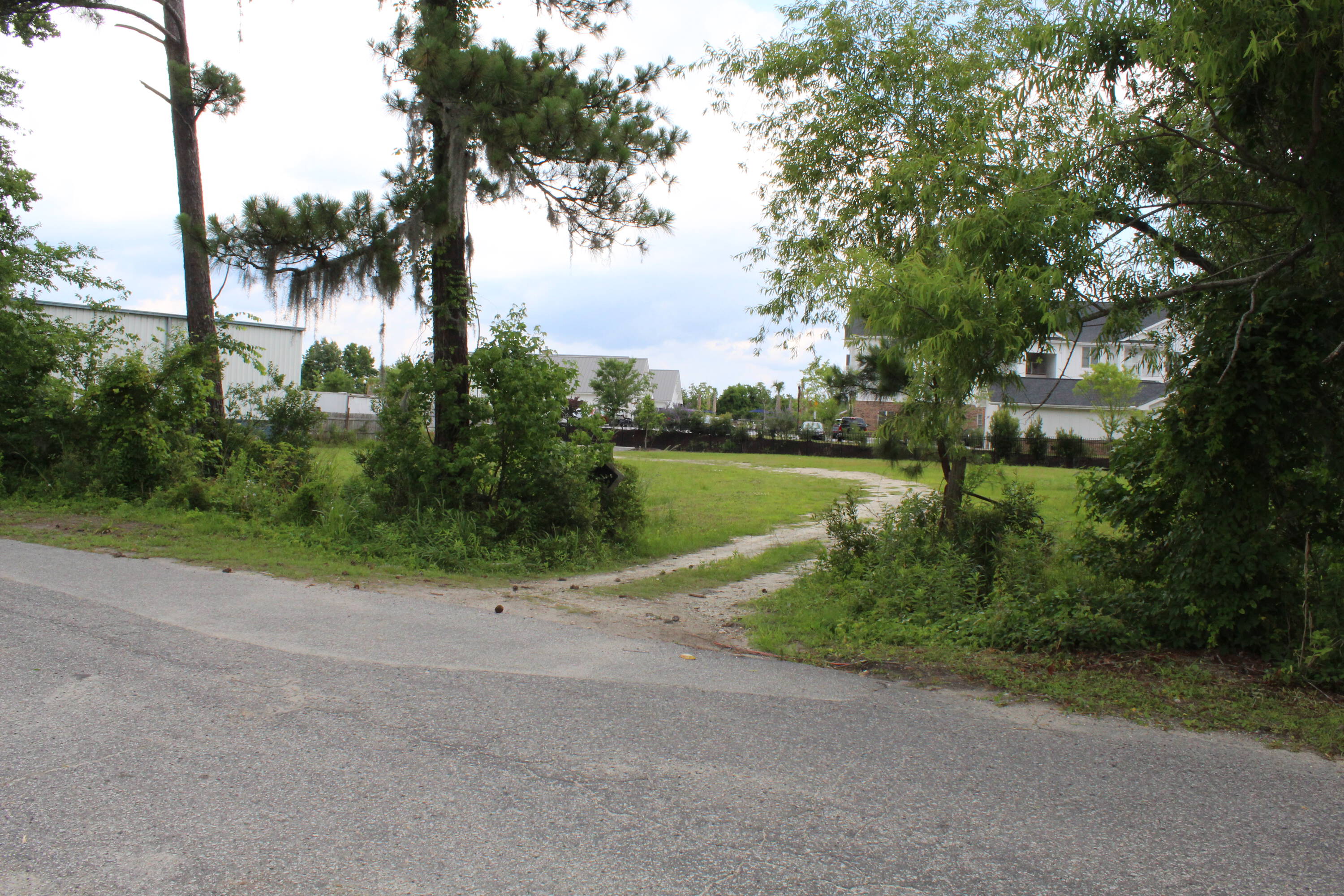 Main Rd, Johns Island, SC 29455