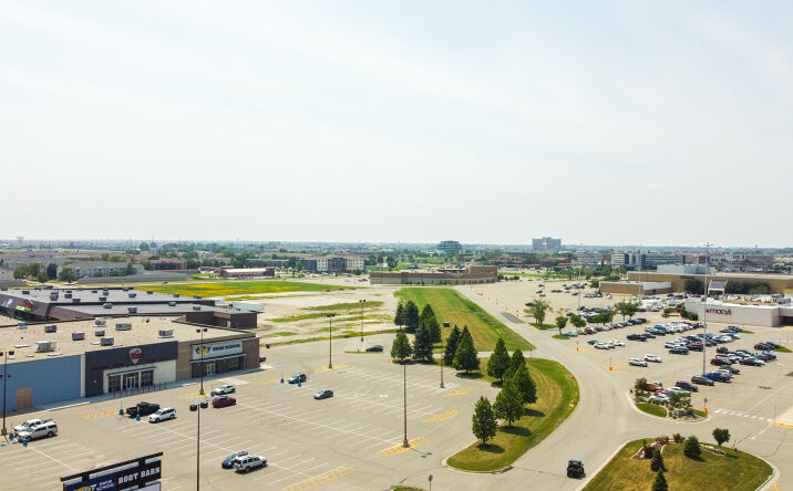 Pictures of Retail, Office, Restaurant property located at 1615 38th St S, Fargo, ND 58103 for lease - image #1