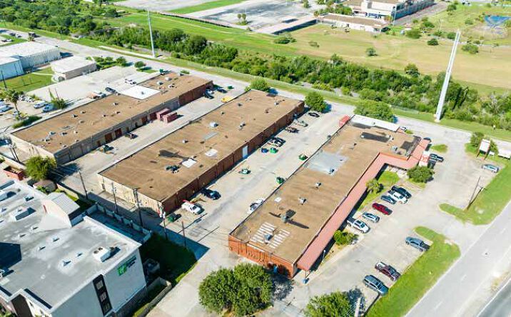 Pictures of Office, Industrial property located at 5233 I-37, Corpus Christi, TX 78408 for lease - image #1