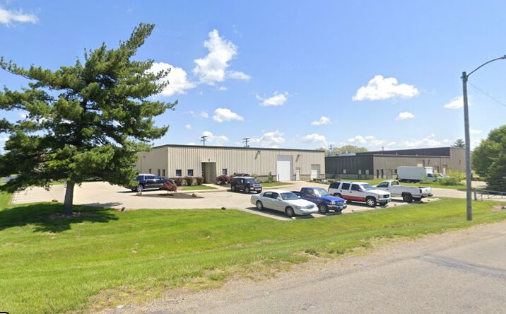 Pictures of Industrial property located at 2 Standen Dr, Hamilton, OH 45015 for lease - image #1