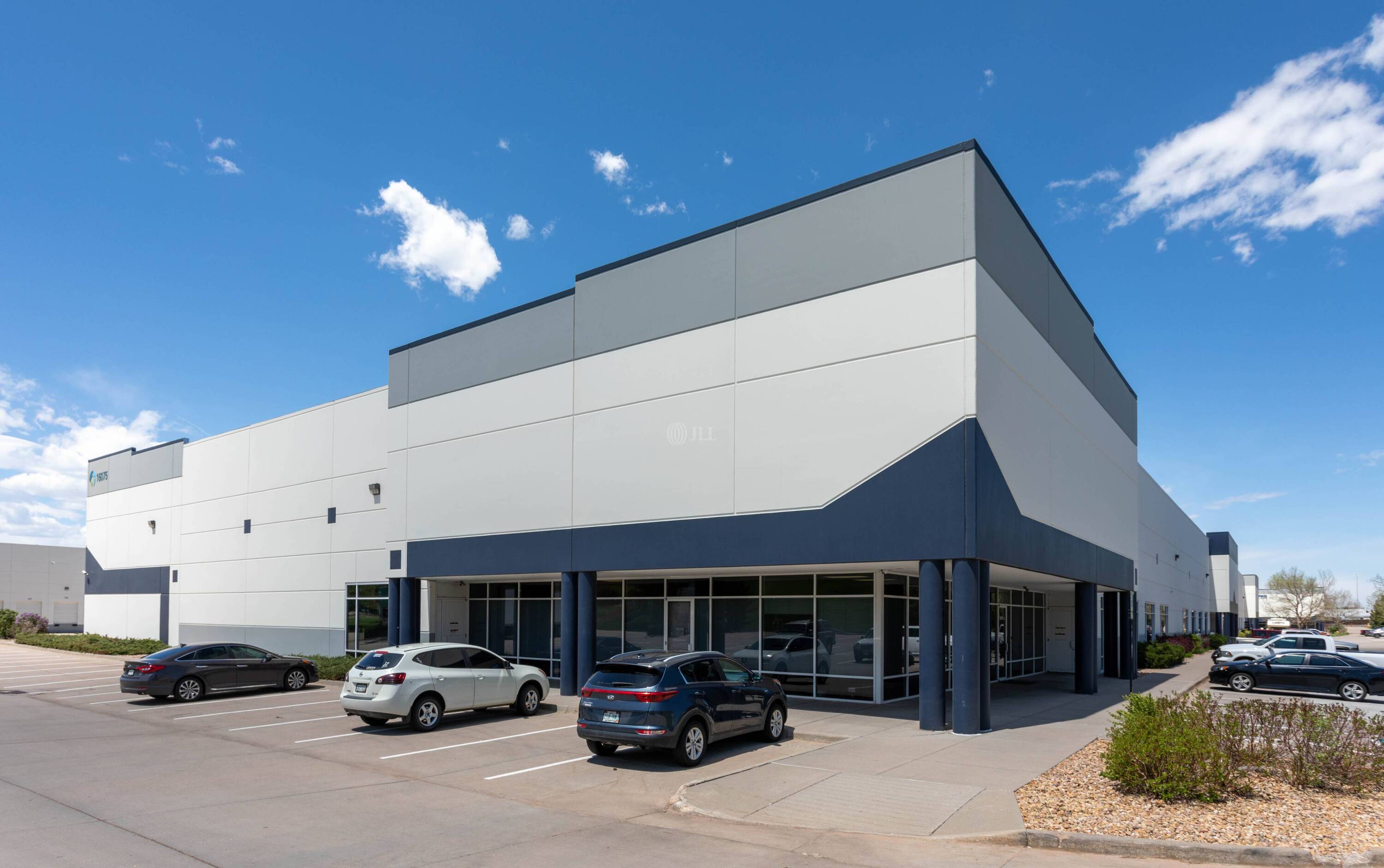 16075-e-32nd-ave-aurora-co-80011-crexi