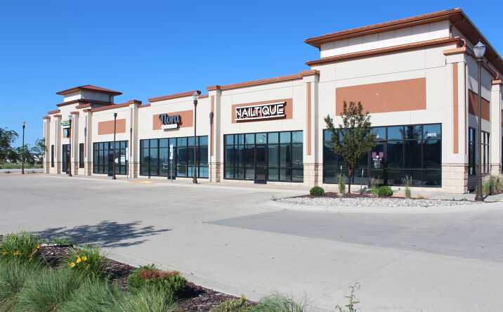 Pictures of Retail property located at 5670 38th Ave S, Fargo, ND 58104 for lease - image #1