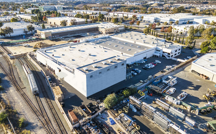 Pictures of Industrial property located at 7545 Carroll Rd, San Diego, CA 92121 for lease - image #1