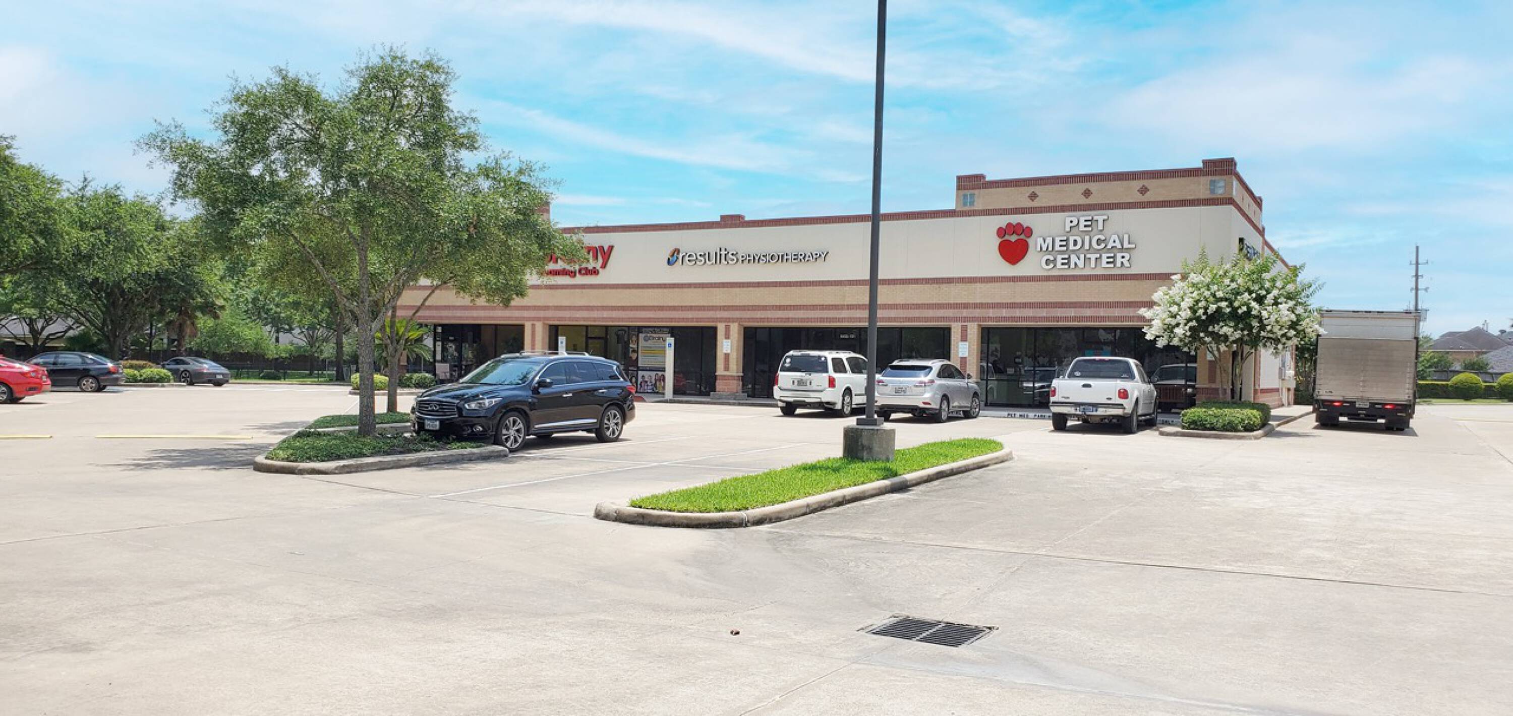 Grand Lakes Market Center