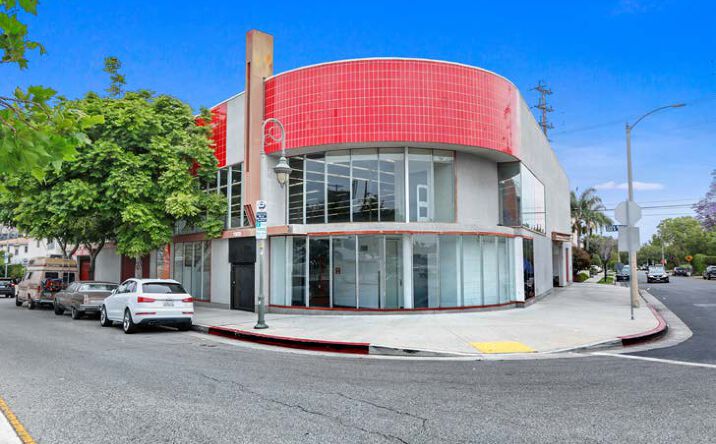 Pictures of Retail property located at 10830 Santa Monica Blvd, Los Angeles, CA 90025 for lease - image #1