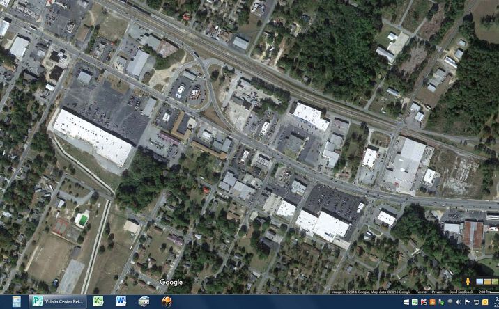 Pictures of Retail property located at E 1st St, Vidalia, GA 30474 for lease - image #1