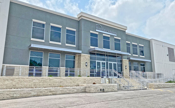 Pictures of Office property located at 9725 Datapoint Dr, San Antonio, TX 78229 for lease - image #1