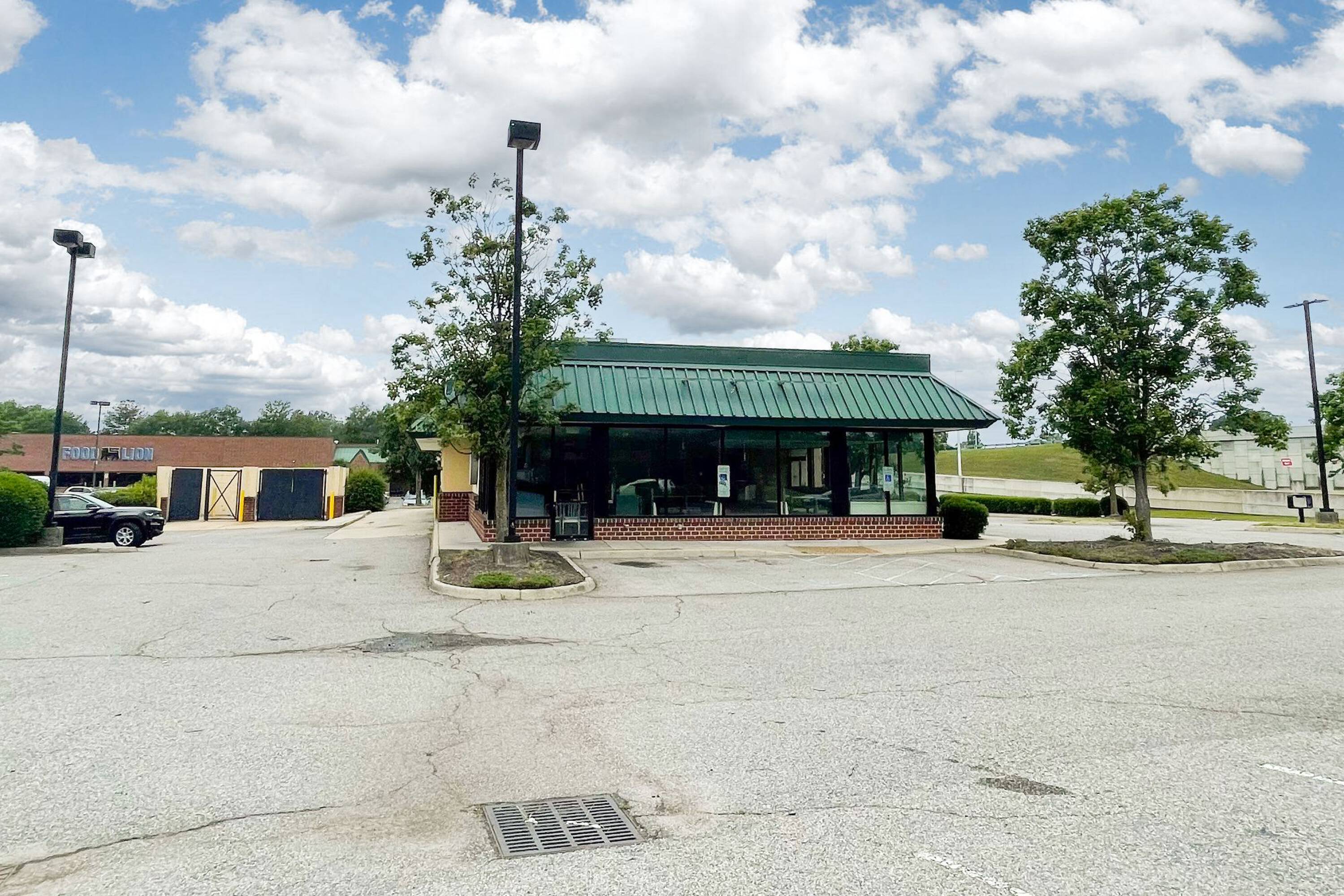 916 Great Bridge Blvd, Chesapeake, VA 23320