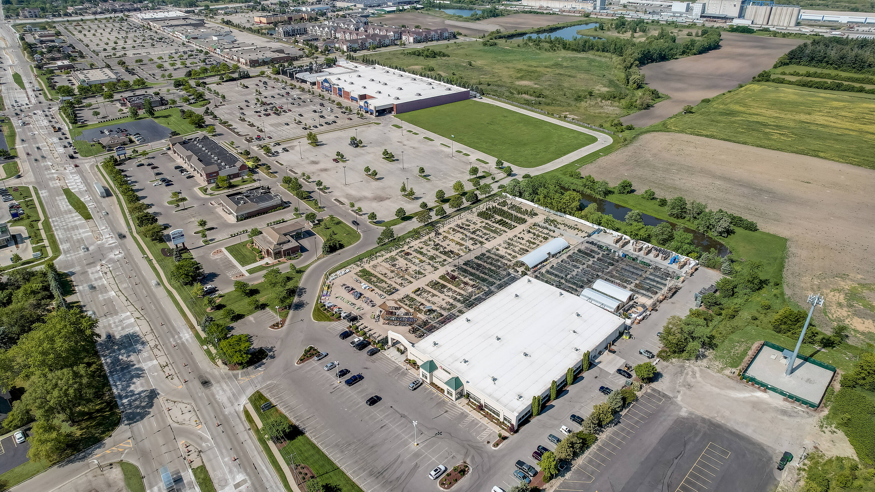 6318 Green Bay Rd, Kenosha, WI 53142 Land for Lease Indian Trail Plaza