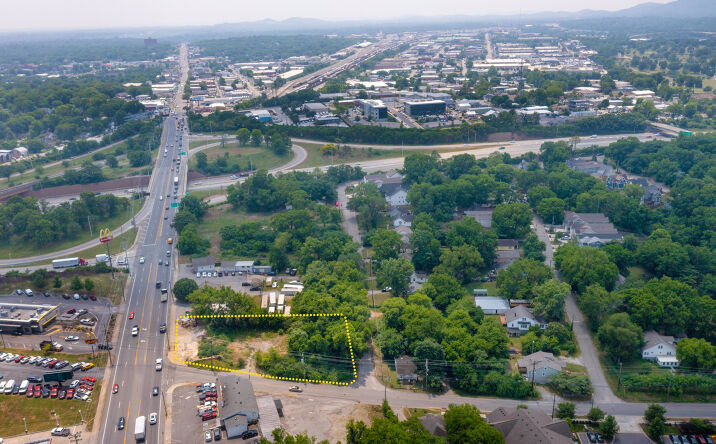 Pictures of Land property located at 2215 Nolensville Pk, Nashville, TN 37211 for lease - image #1