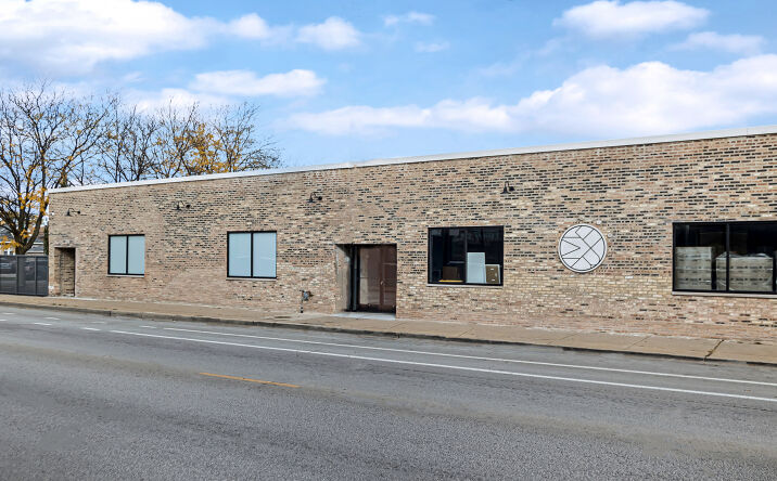 Pictures of Retail, Office, Industrial property located at 4256 W Diversey Ave, Chicago, IL 60639 for lease - image #1