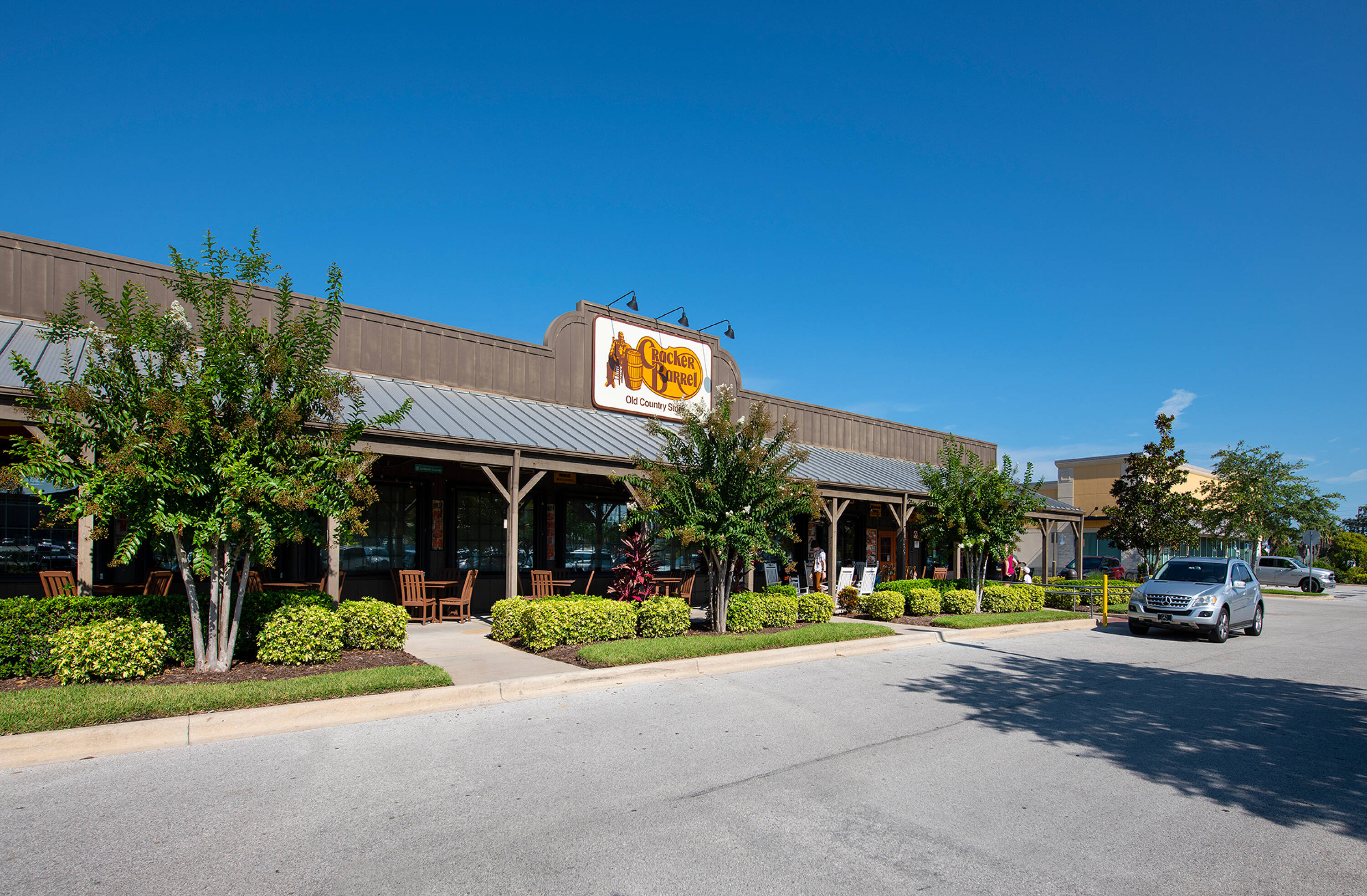 Elevate Your Getaway Experience The Extraordinary At Hotels On Us 19 In New Port Richey - xqhidnc