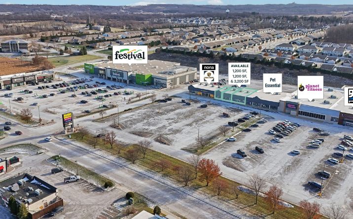 Pictures of Retail property located at 1275 Bell Ave, Hartford, WI 53027 for lease - image #1