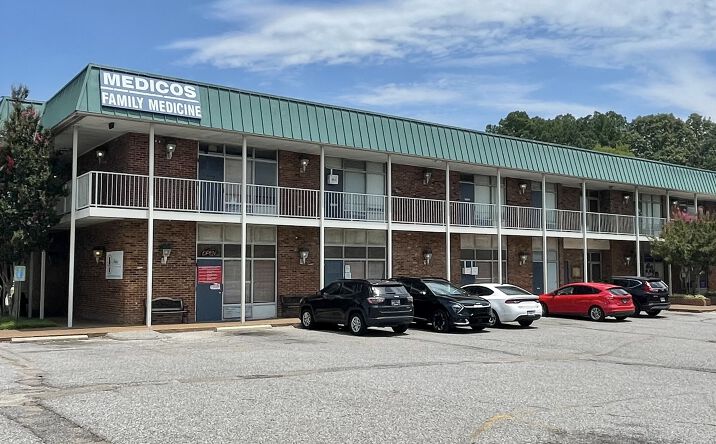 Pictures of Office property located at 3030 Covington Pike, Memphis, TN 38128 for lease - image #1