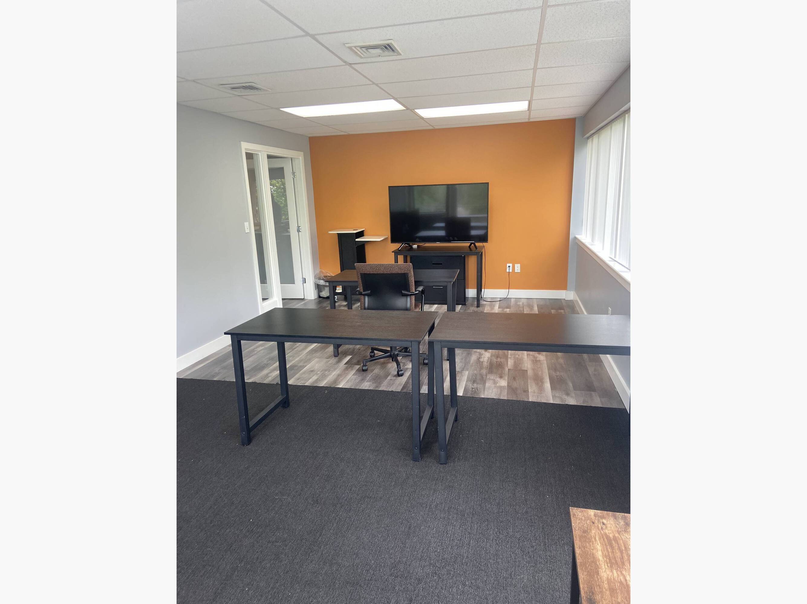 71 Spit Brook Rd, Nashua, NH 03060