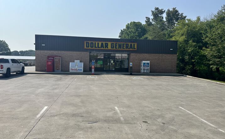 Pictures of Retail, Special Purpose property located at 3190 US-411, Englewood, TN 37329 for lease - image #1