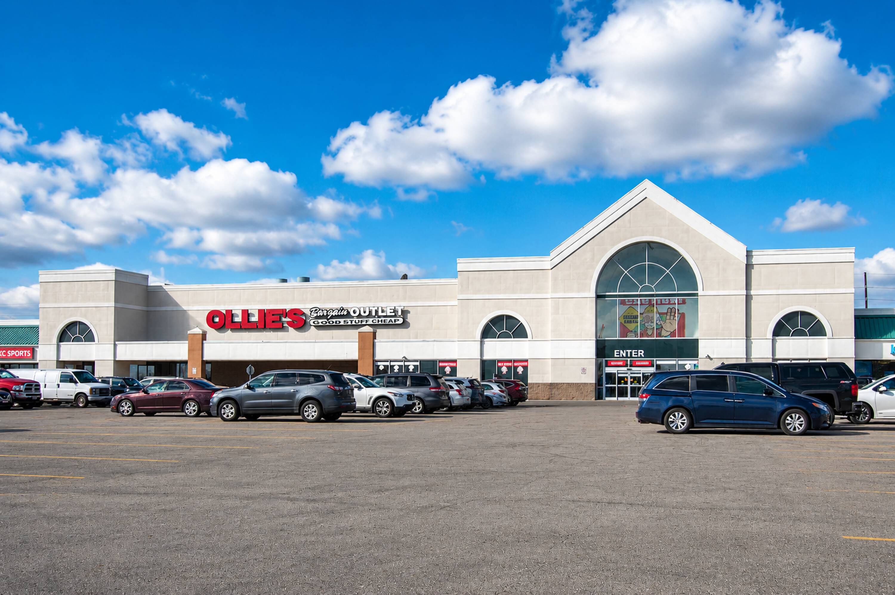 3735 S High St, Columbus, OH 43207