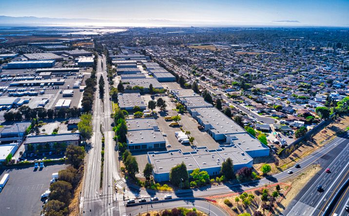 Pictures of Industrial property located at 2289 Industrial Pkwy West, Hayward, CA 94545 for lease - image #1