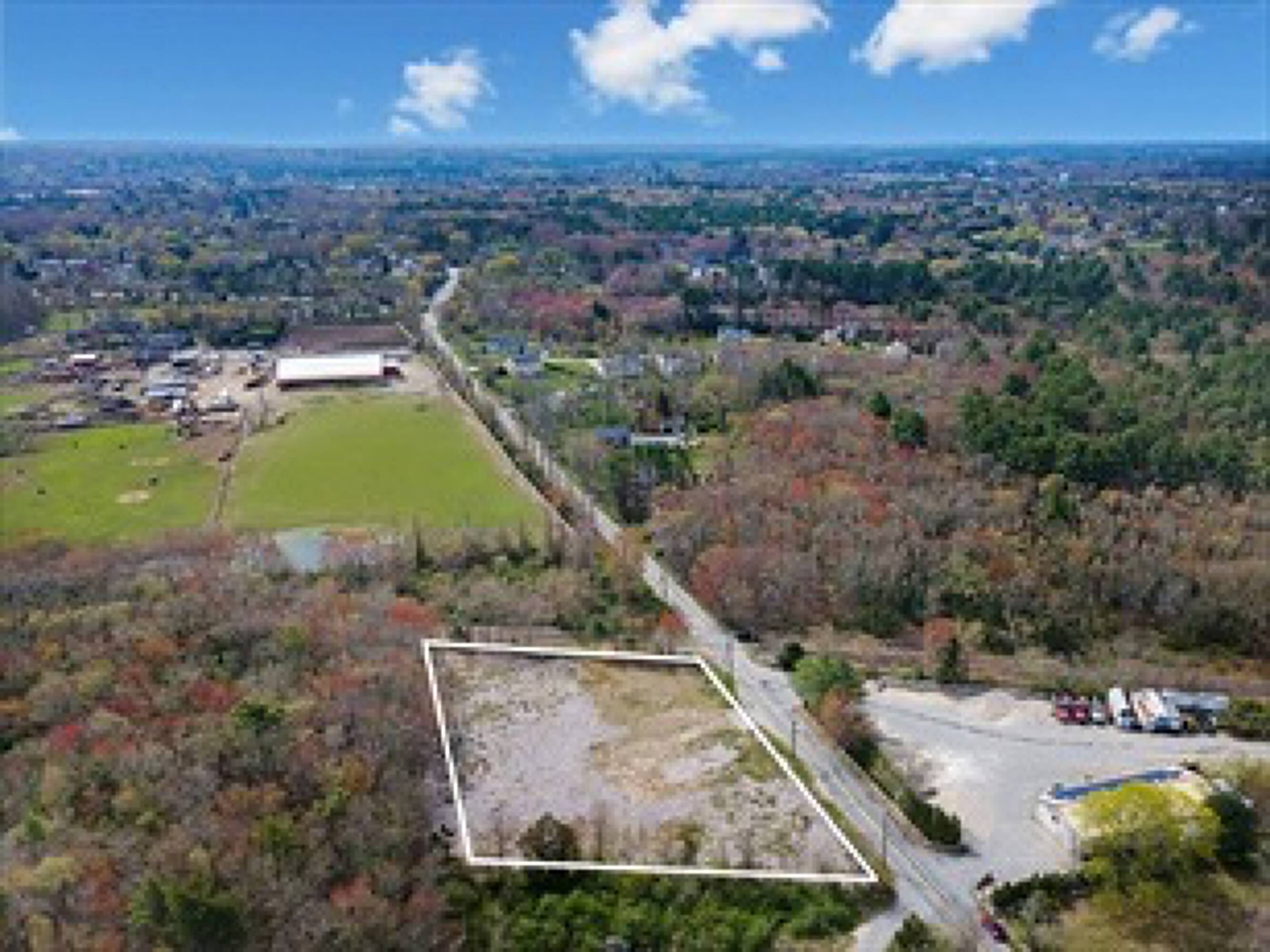 469 Hixville Rd, Dartmouth, MA 02747