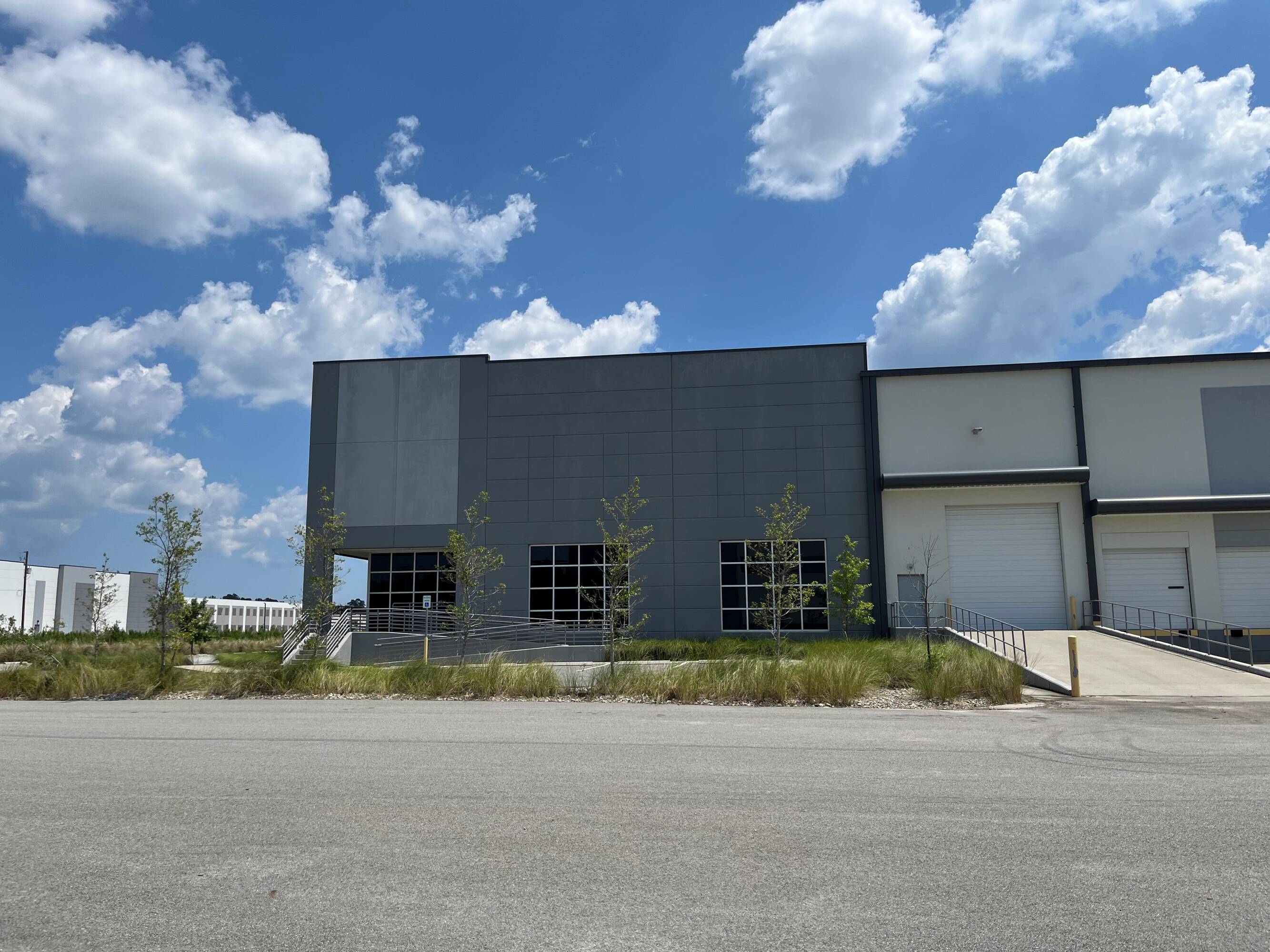 8060 Commerce Center Rd, Ladson, SC 29456