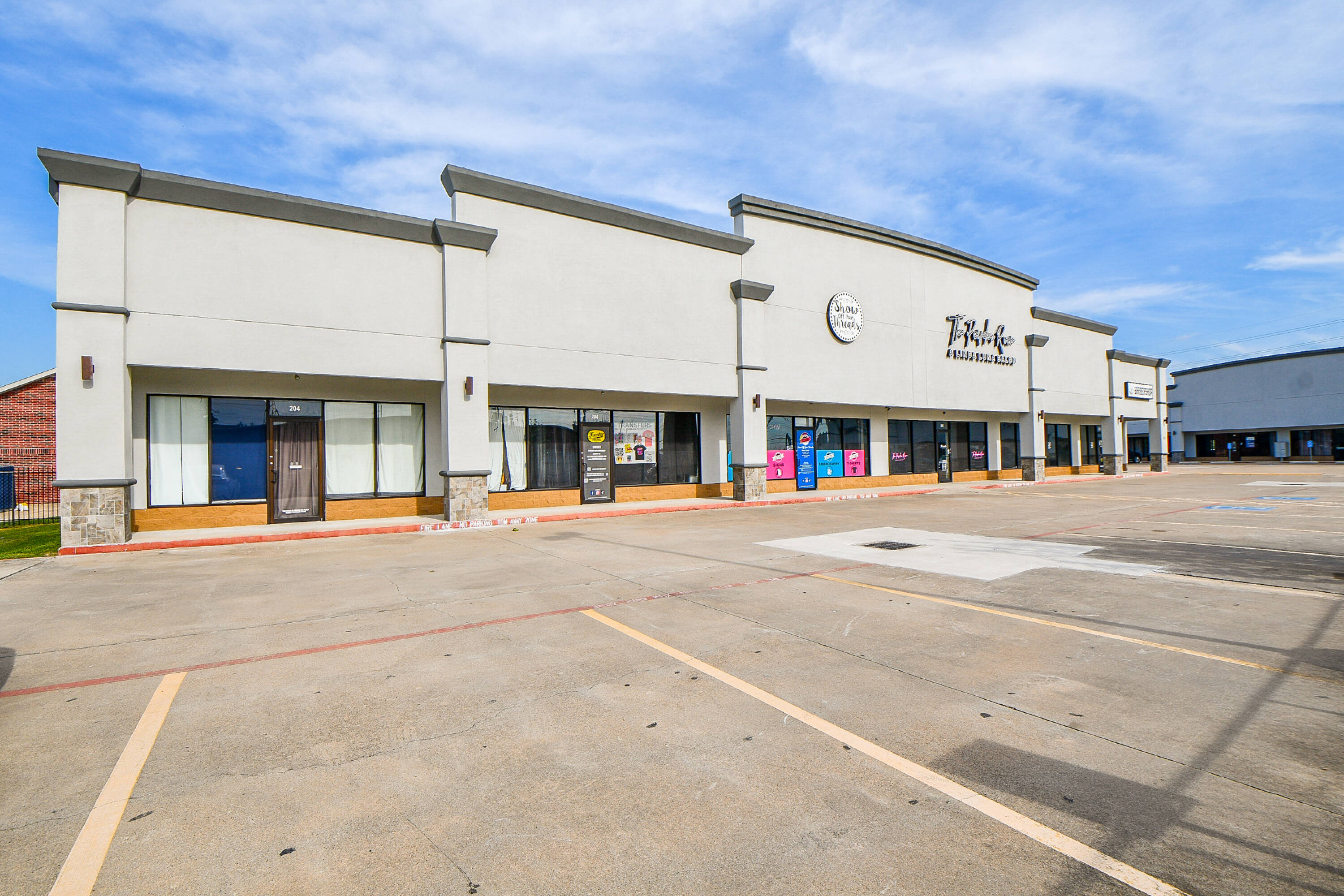2201 Thompson Rd, Richmond, TX 77469 | Crexi.com