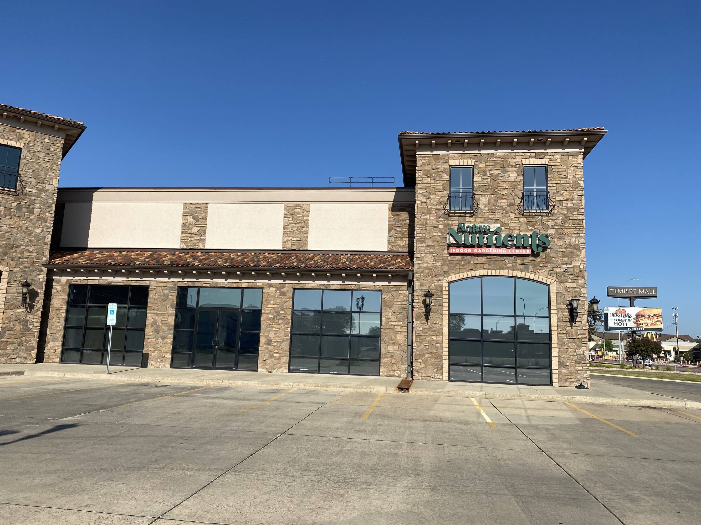 3709 W 41st St, Sioux Falls, SD 57106