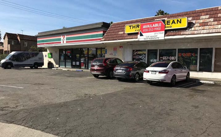 Pictures of Retail property located at 1449 S La Cienega Blvd, Los Angeles, CA 90035 for lease - image #1