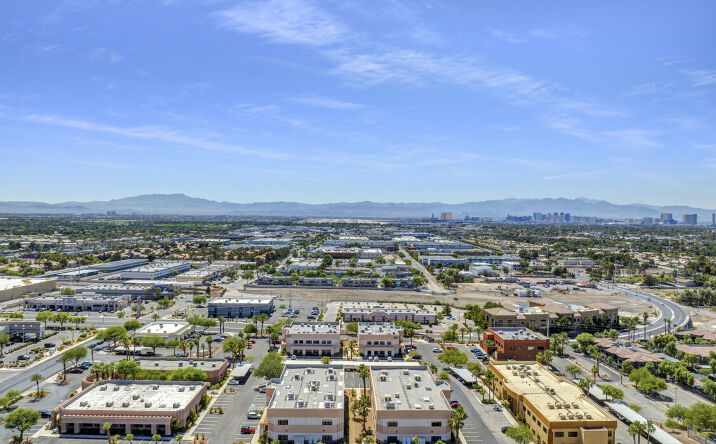 Pictures of Office property located at 2920 N Green Valley Pkwy, Henderson, NV 89014 for lease - image #1
