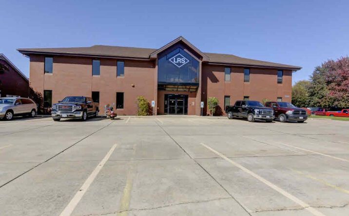 Pictures of Office property located at 2651 FARRAGUT Drive #B, Springfield, IL 62704 for lease - image #1