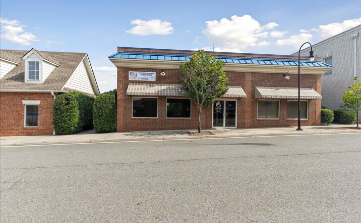 Pictures of Office, Retail property located at 112 Hexham Dr, Lynchburg, VA 24502 for lease - image #1