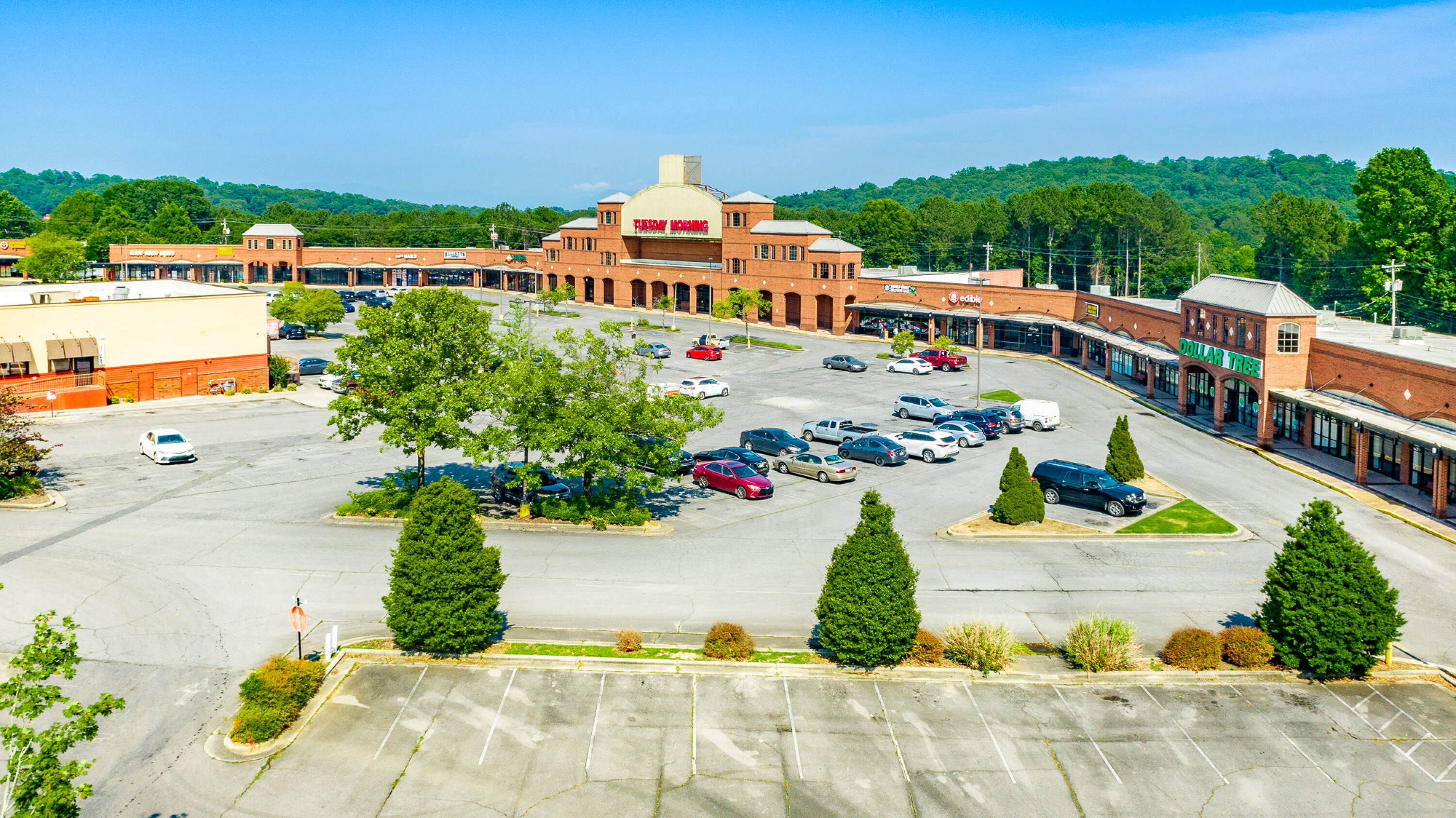 1001 Market St, Dalton, GA 30720