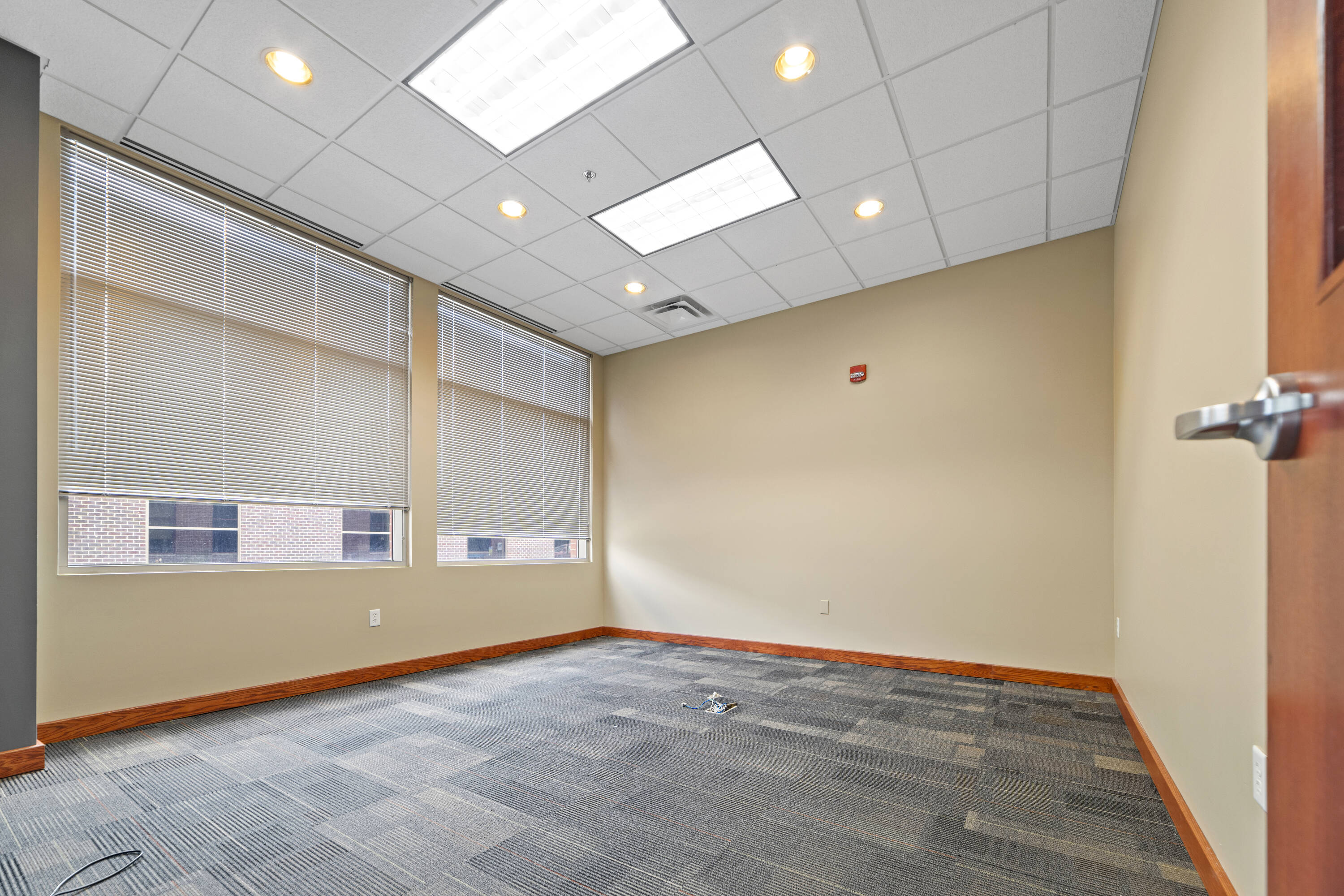 2303 Jones Blvd, Coralville, IA 52241