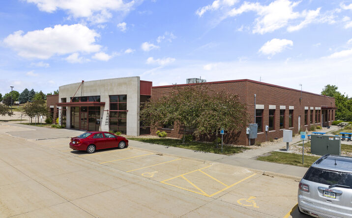 Pictures of Office property located at 2303 Jones Blvd, Coralville, IA 52241 for lease - image #1