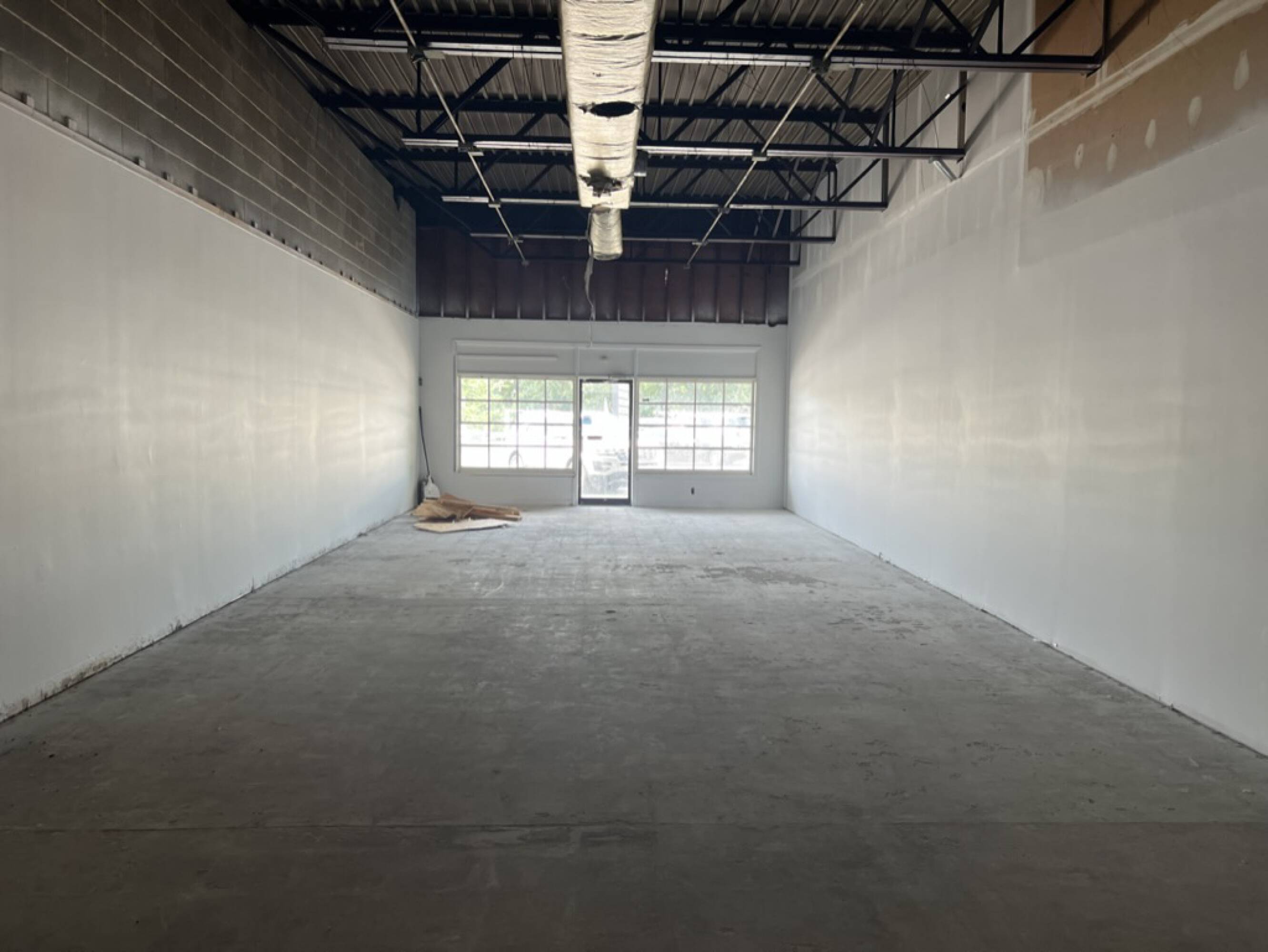 2728 Summers St, Kennesaw, GA 30144 Retail Space for Lease Kennesaw