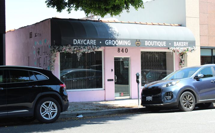 Pictures of Retail property located at 840 S Robertson Blvd, Los Angeles, CA 90035 for lease - image #1