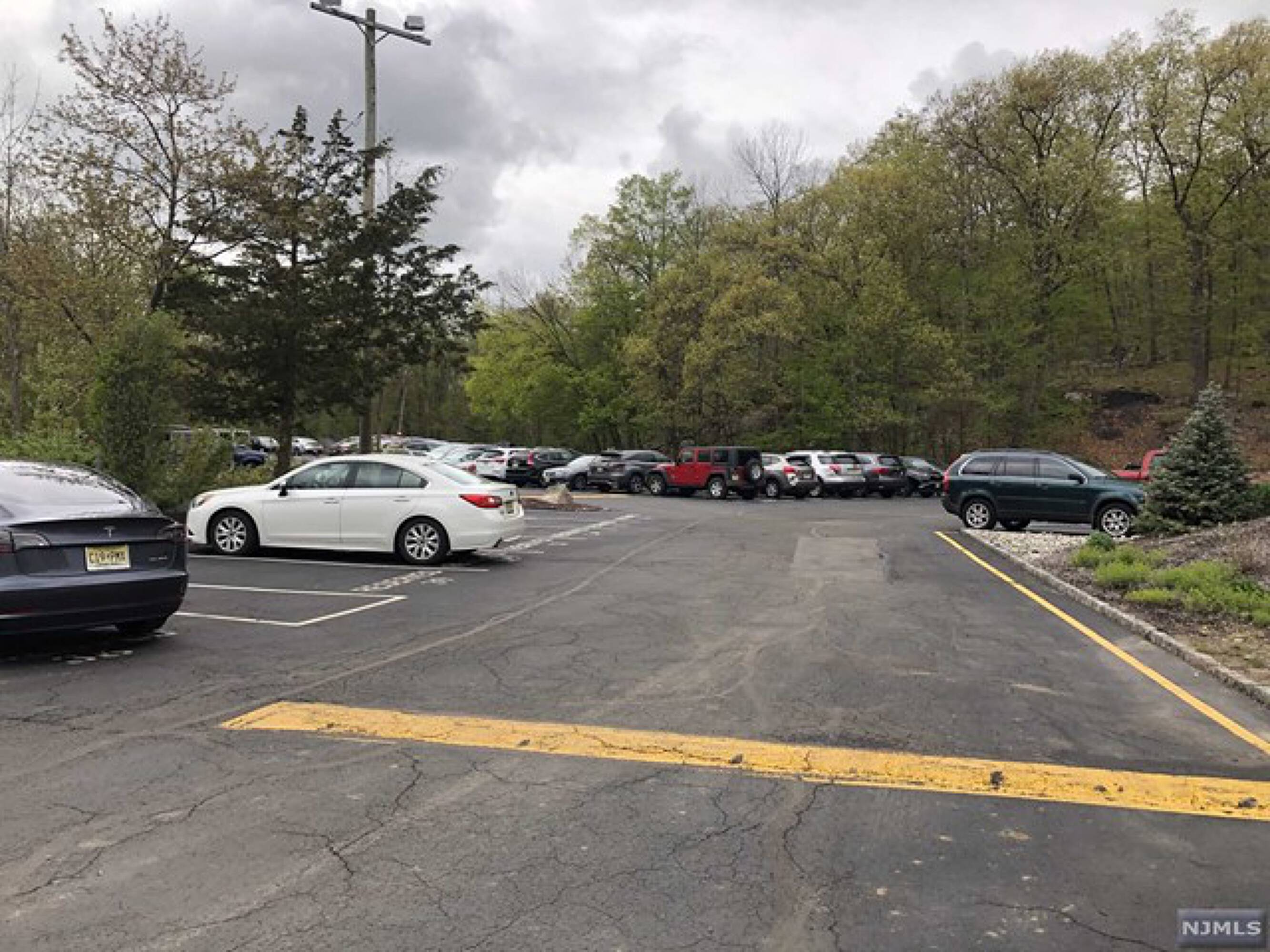 170 Kinnelon Road, Kinnelon, NJ 07405