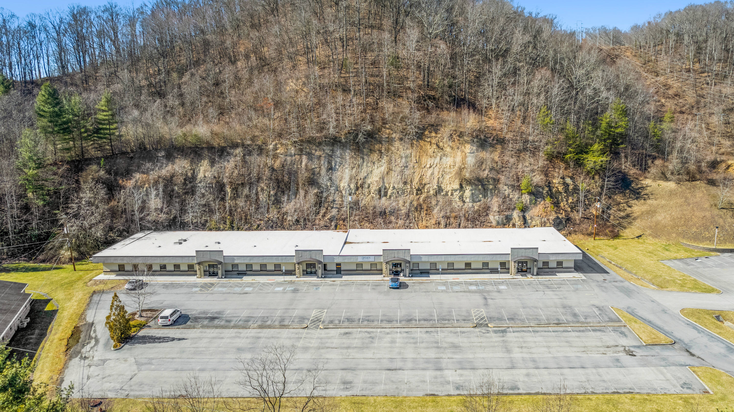 280 Virginia Ave NE, Norton, VA 24273