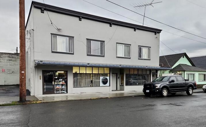 Pictures of Retail, Office property located at 211 Pine St, Kelso, WA 98626 for lease - image #1