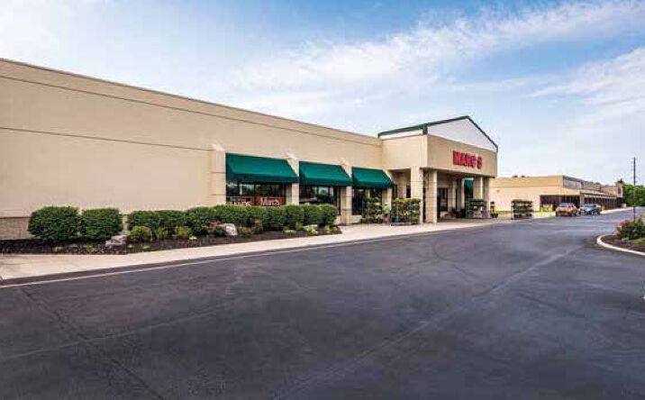 Pictures of Retail property located at 111 Huber Village Blvd, Westerville, OH 43081 for lease - image #1