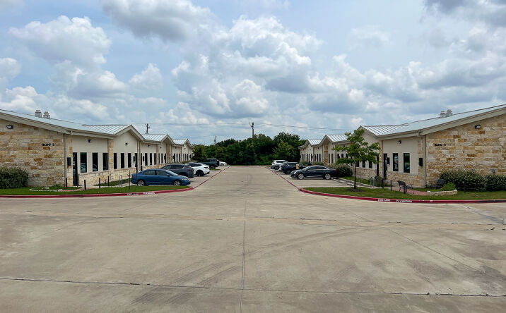 Pictures of Industrial property located at 1011 S Heatherwilde Blvd, Pflugerville, TX 78660 for lease - image #1