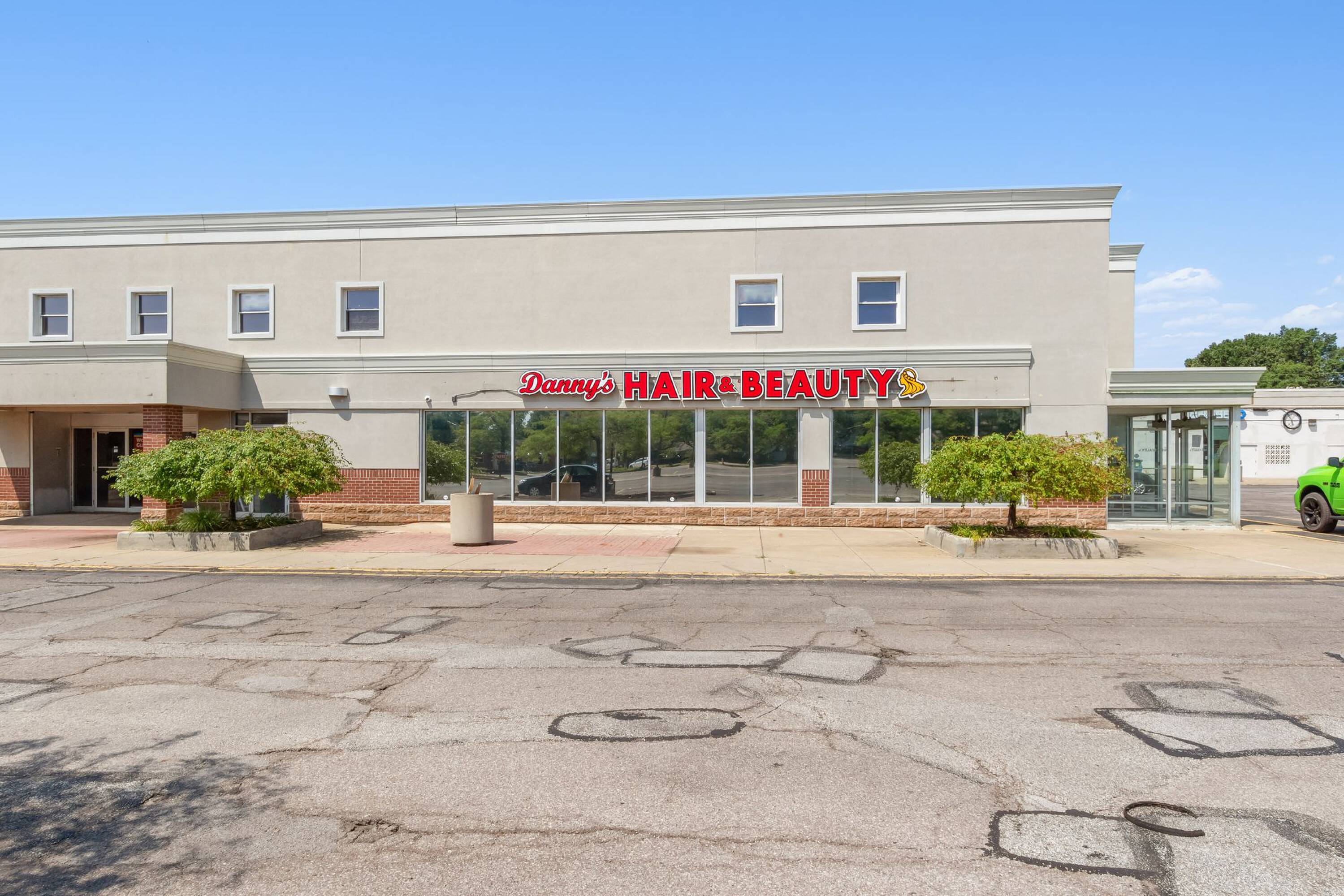 22800 Lakeshore Blvd, Euclid, OH 44123