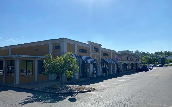 Pictures of Retail property located at 211 Summit Park Drive, Pittsburgh, PA 15205 for lease - image #1