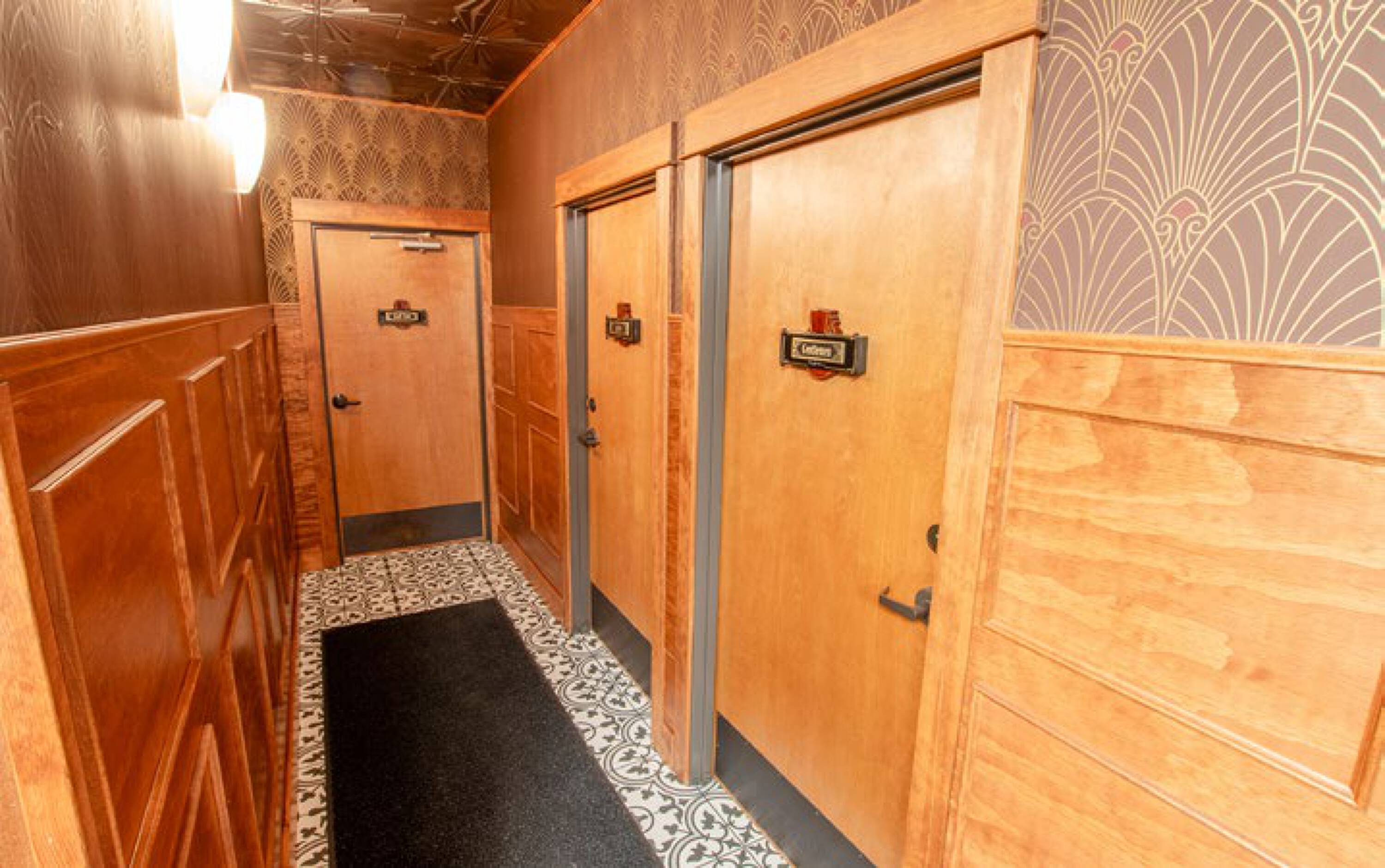 646 SW 6th St, Redmond, OR 97756 Retail Space for Lease Turnkey