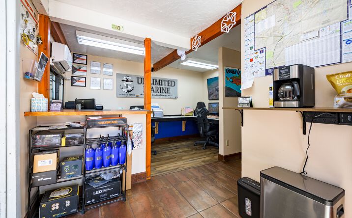 Pictures of Office, Industrial property located at 2720 E Lakin Dr, Flagstaff, AZ 86004 for lease - image #1
