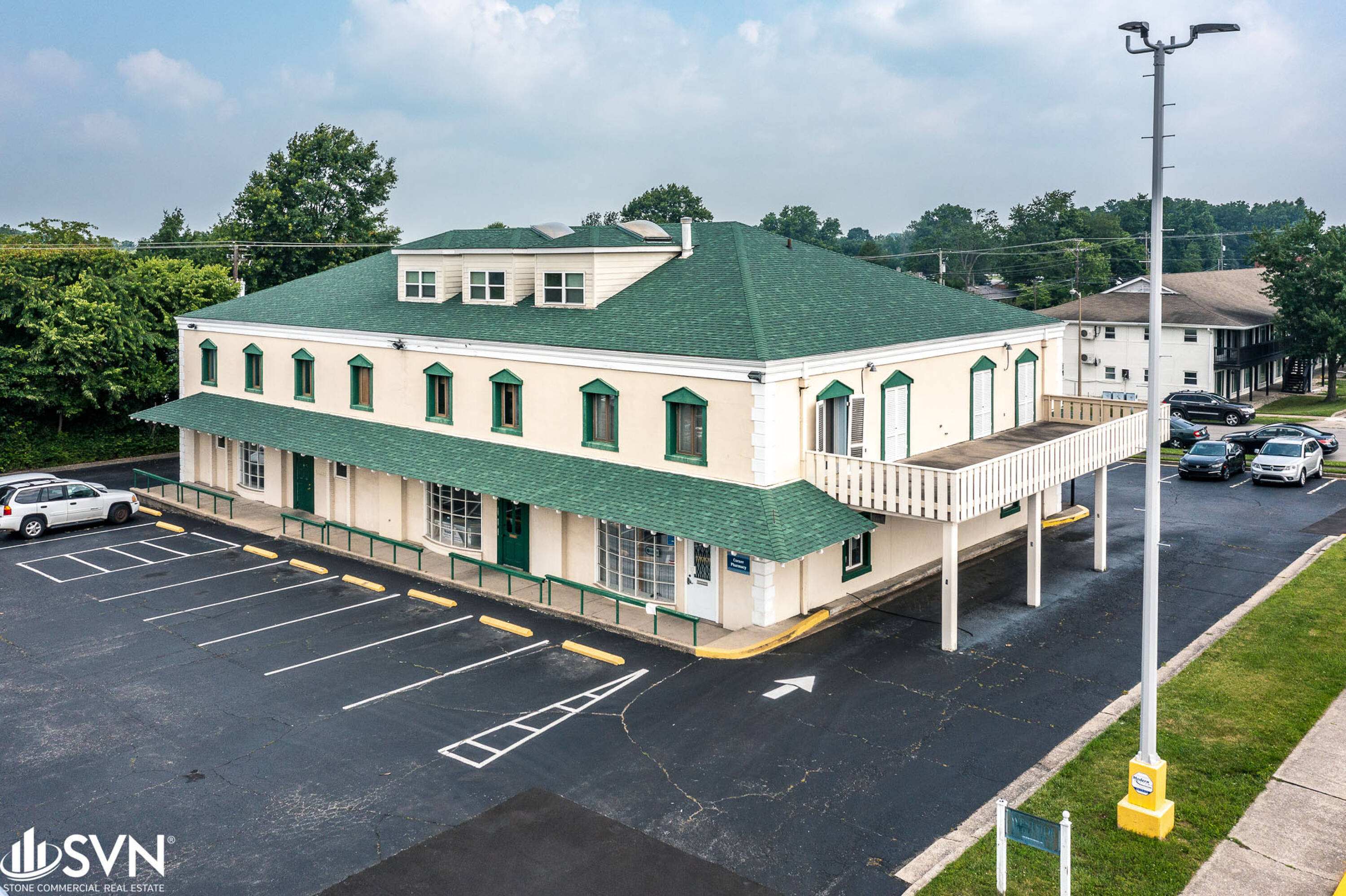 1701 Alexandria Dr, Lexington, KY 40504