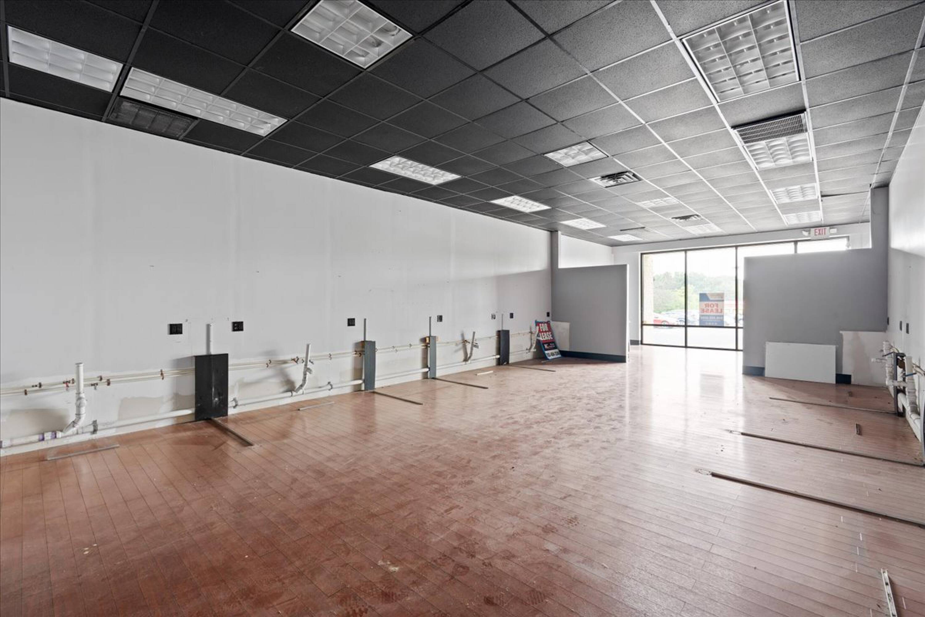 2035 E Market St, Harrisonburg, VA 22801 Retail Space for Lease